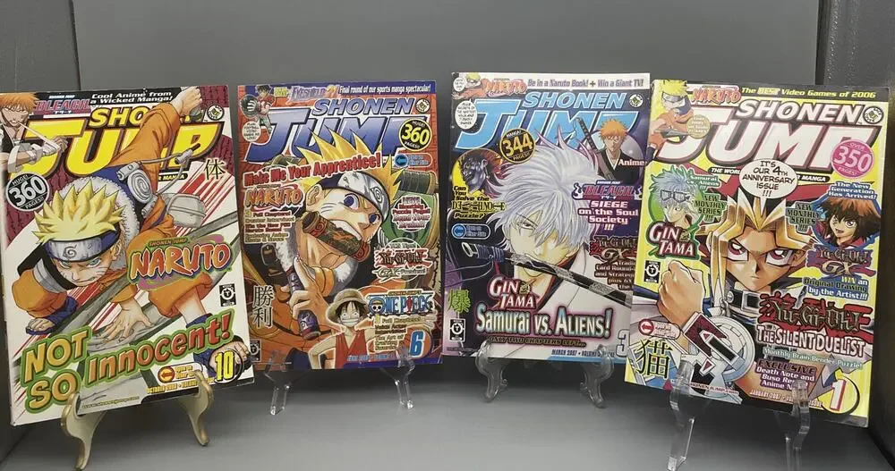 Shonen Jump Anime Comic Magazines lot 4 2006 - 2007. INCLUDES PSA ELIGABLE CARD
